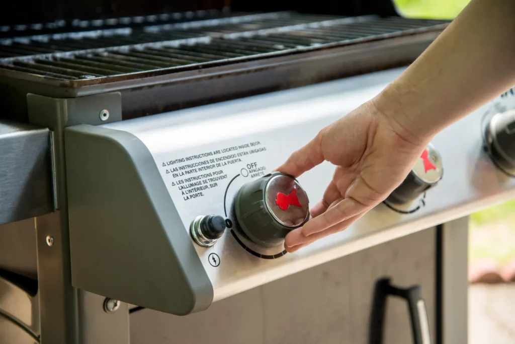 Setting up the temperature: How Long to Smoke a Turkey on a Pellet Grill