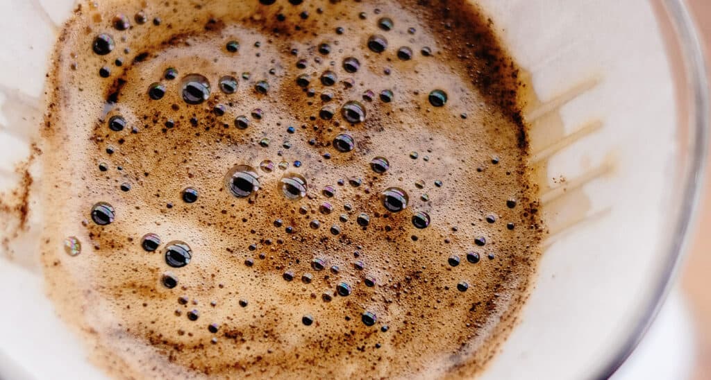 Step-by-Step Instructions to Master the Extraction Curve pre-brew ritual known as "blooming."