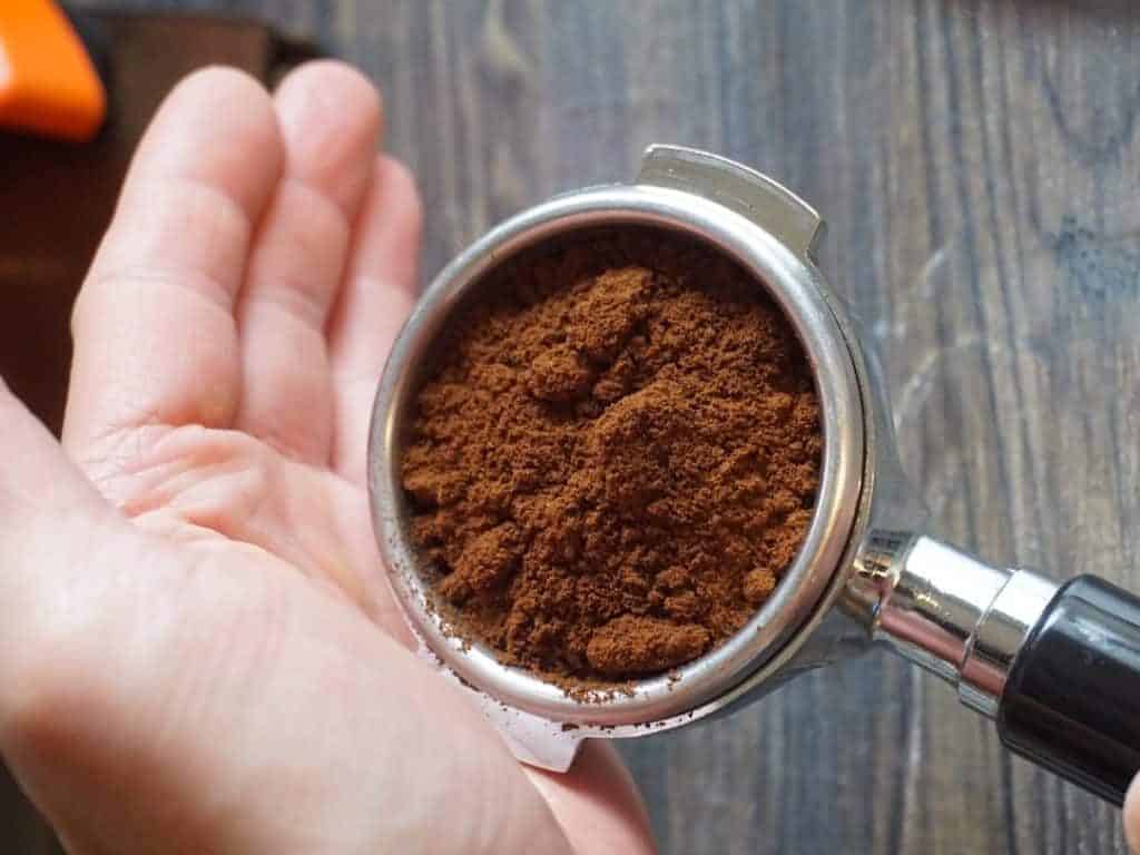 Step-by-Step Instructions to Master Your Puck Screen Tap the sides of the portafilter gently to settle the grounds,