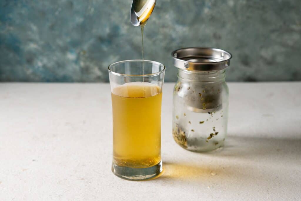 Yerba Mate vs. Traditional Tea Cold Brew Mate Yerba Mate