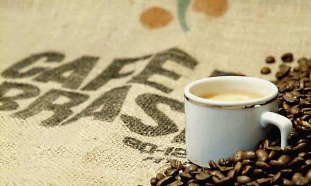 Cheap coffee and beans outside