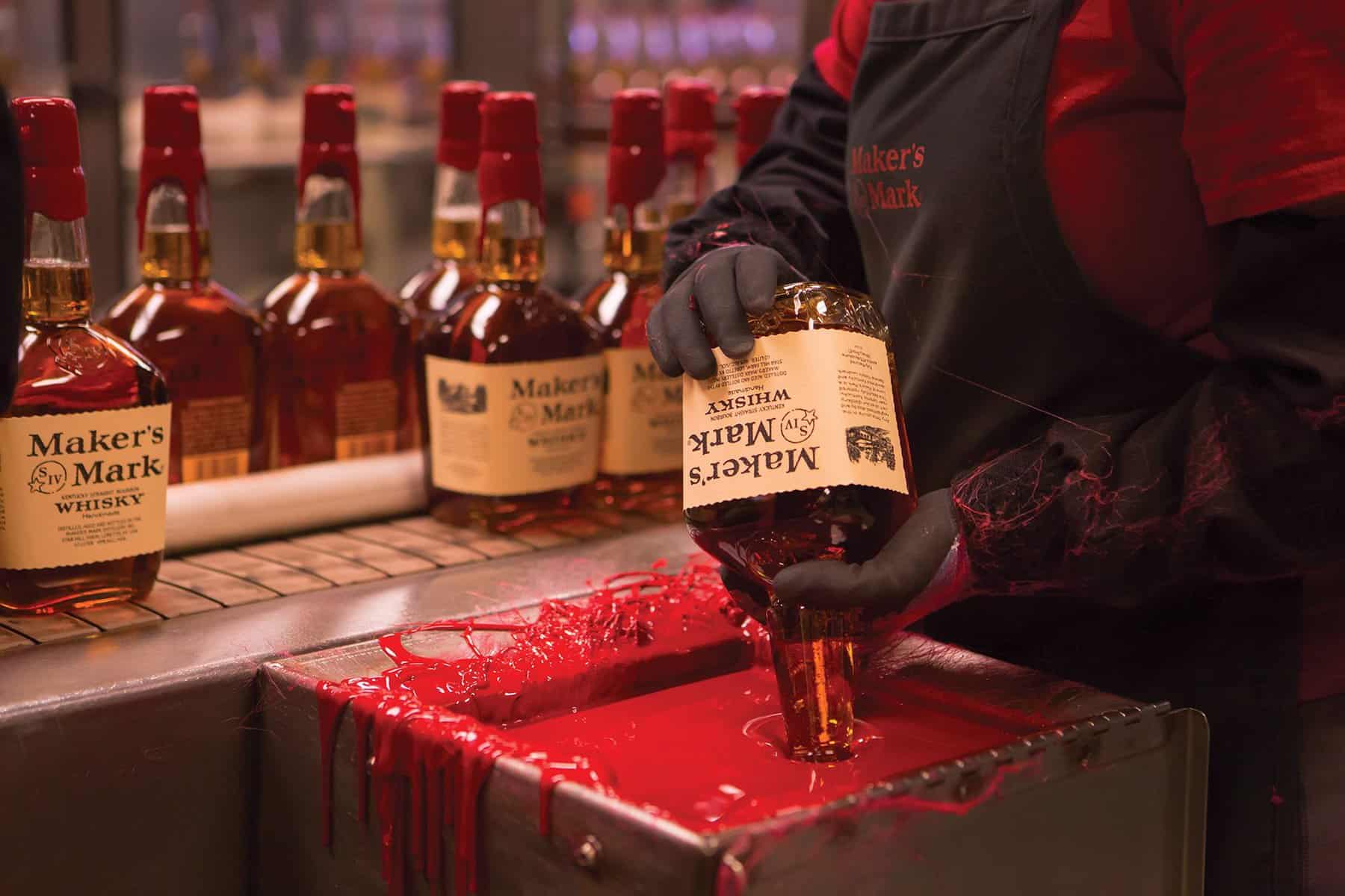 Sipping in Style The Best Bourbon Distillers in Kentucky: Maker's Mark Distillery