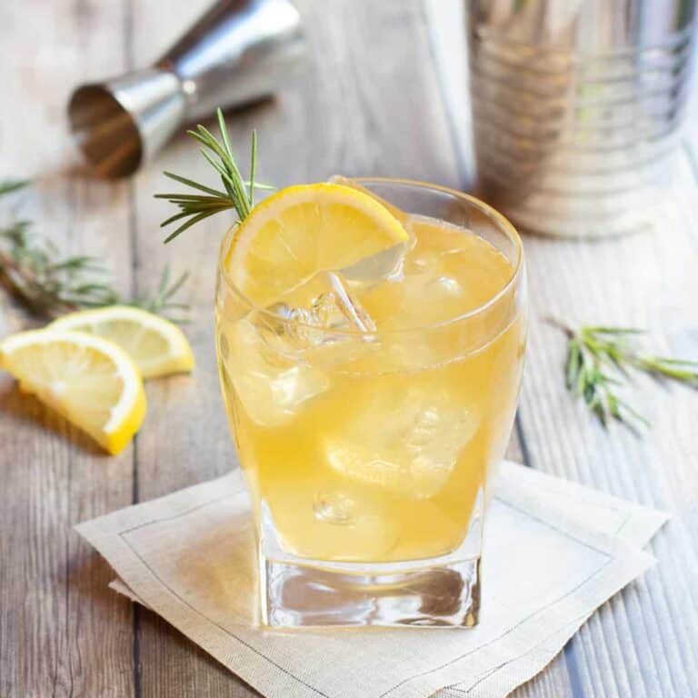 Bourbon Lemon Cocktail Recipe: A Refreshing Twist to Lift Your Spirits