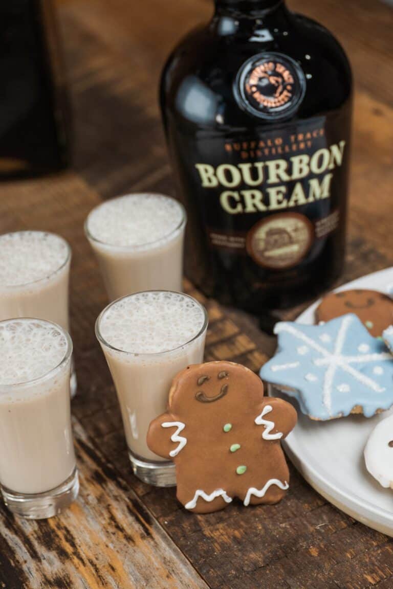 Delight in Simplicity: Bourbon Cream Christmas Drink