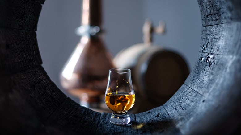 Sweet Mash vs. Sour Mash: bourbon