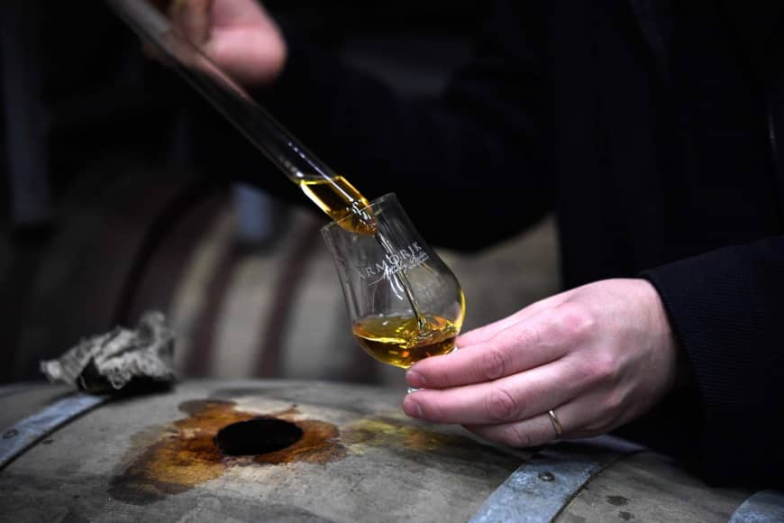 Ultimate Guide To Texas Whiskey: Distilling, Tasting, And Hosting ...