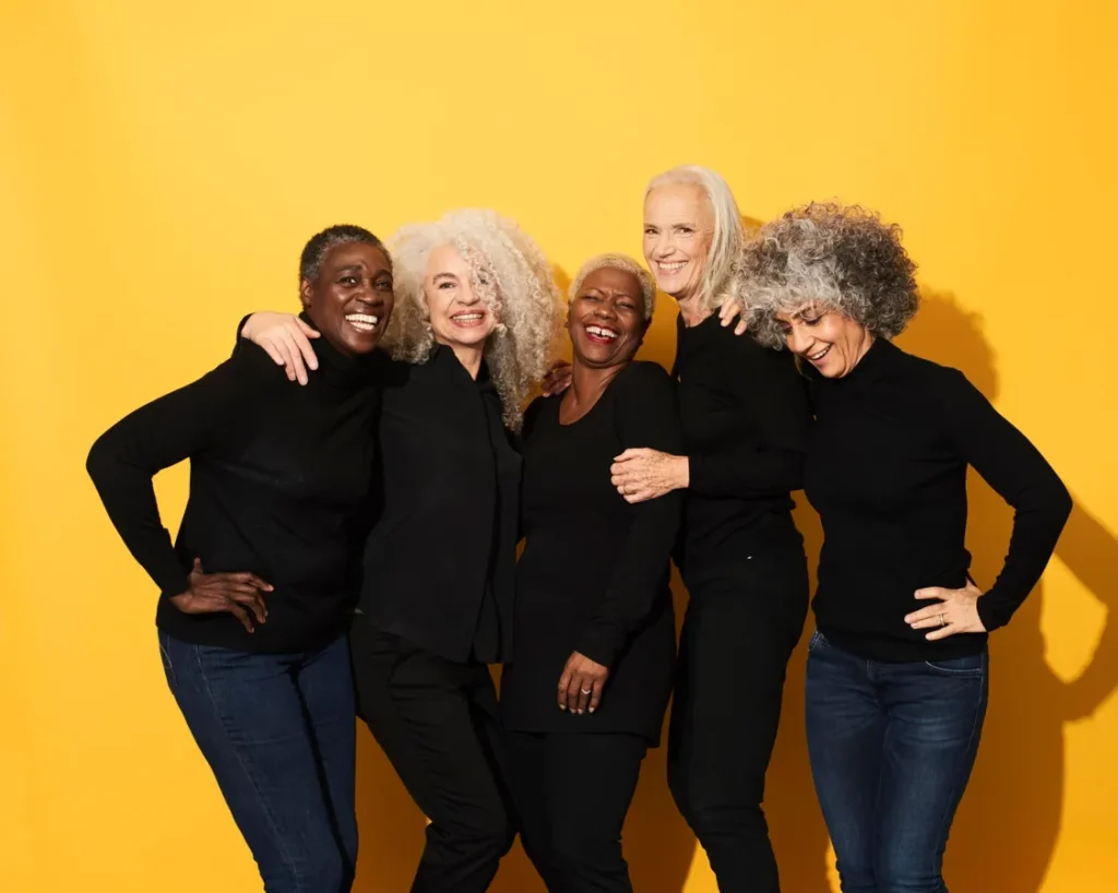 H1: Emprender Después de los 40, 50 o 60: La Guía Más Honesta para Reinventarte Sin Miedo